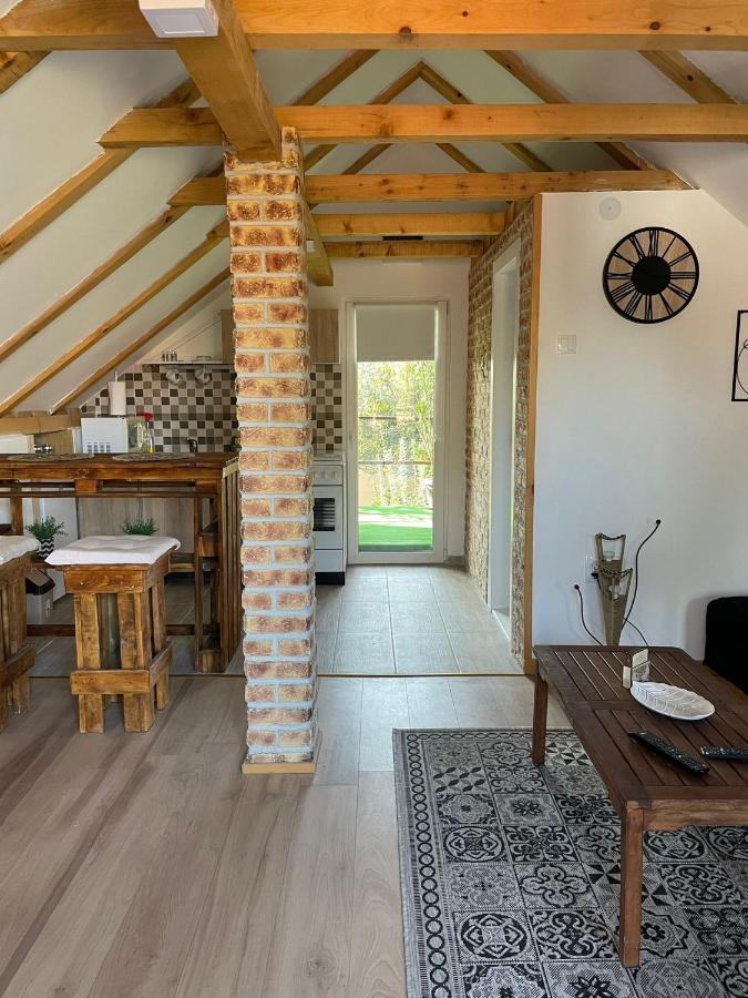 Apartmani Marija Zemun Zemun Polje Zewnętrze zdjęcie