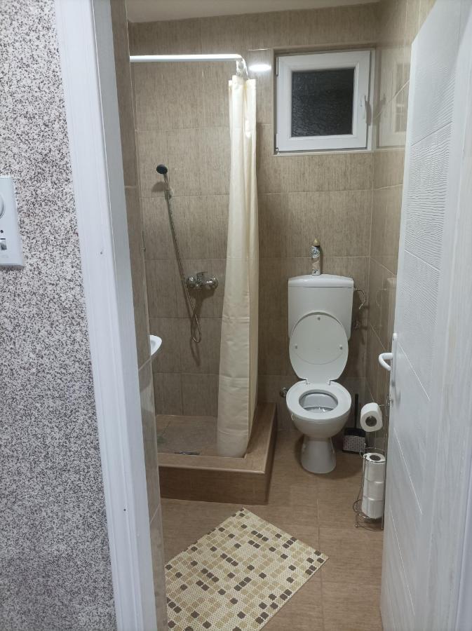 Apartmani Marija Zemun Zemun Polje Zewnętrze zdjęcie